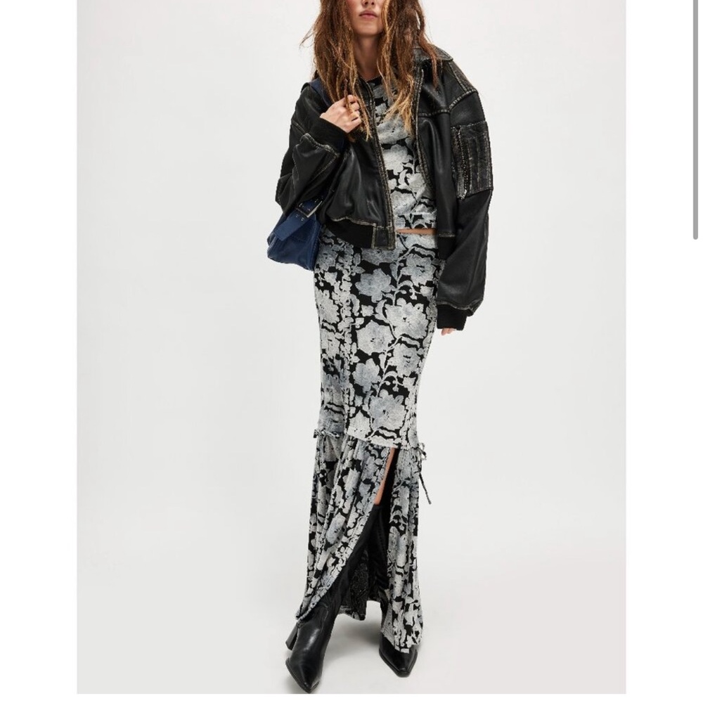 NWT Free People Wrenli Set / Black Combo- Large - Picture 2 of 11